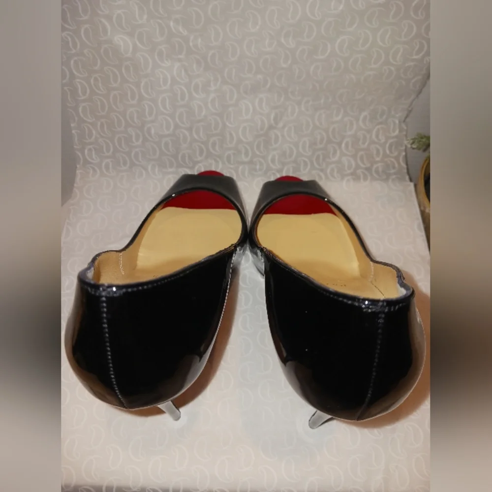 NWT Christian Louboutin - New Very Prive Heels